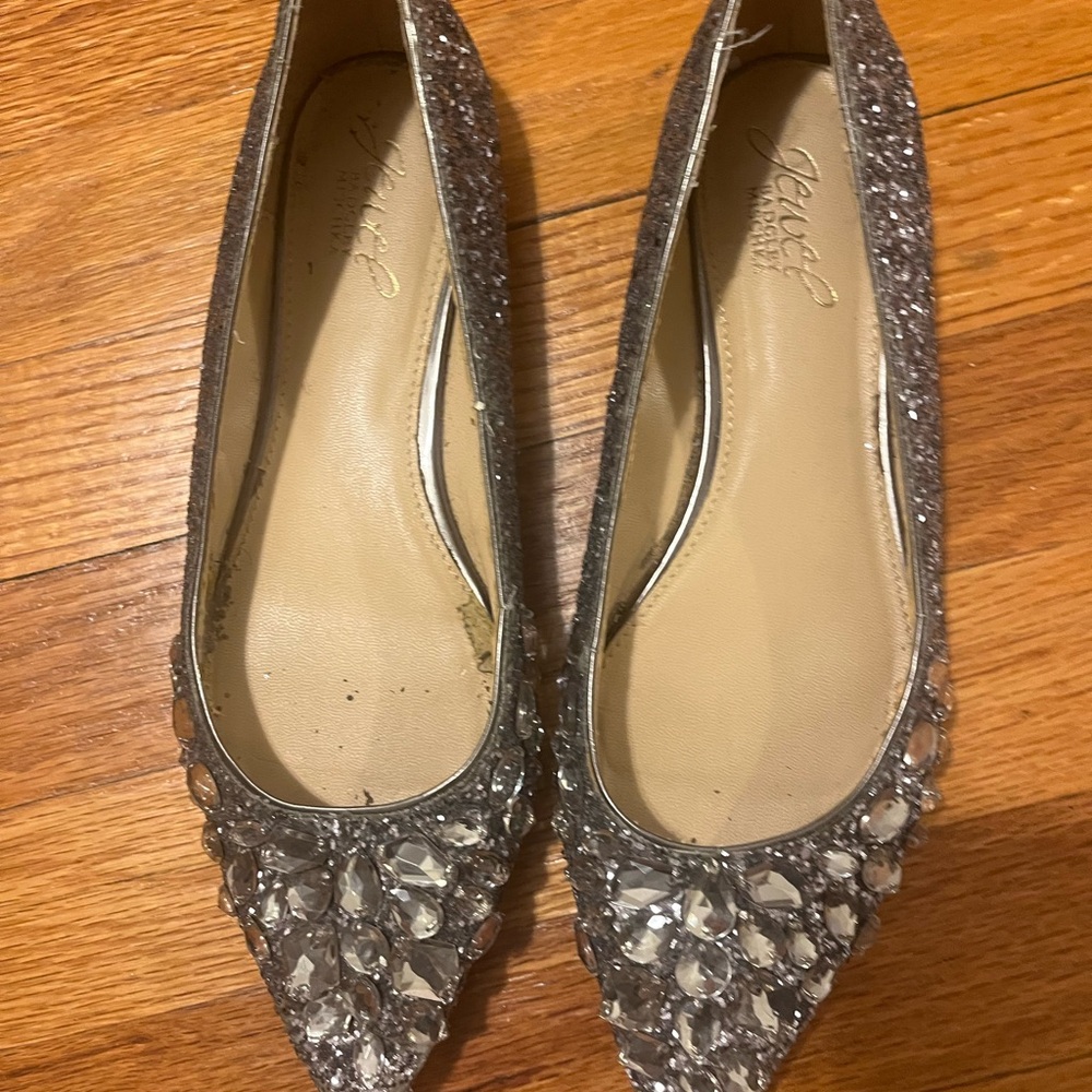Badgley Mischka Jewel Women’s Silver Flats